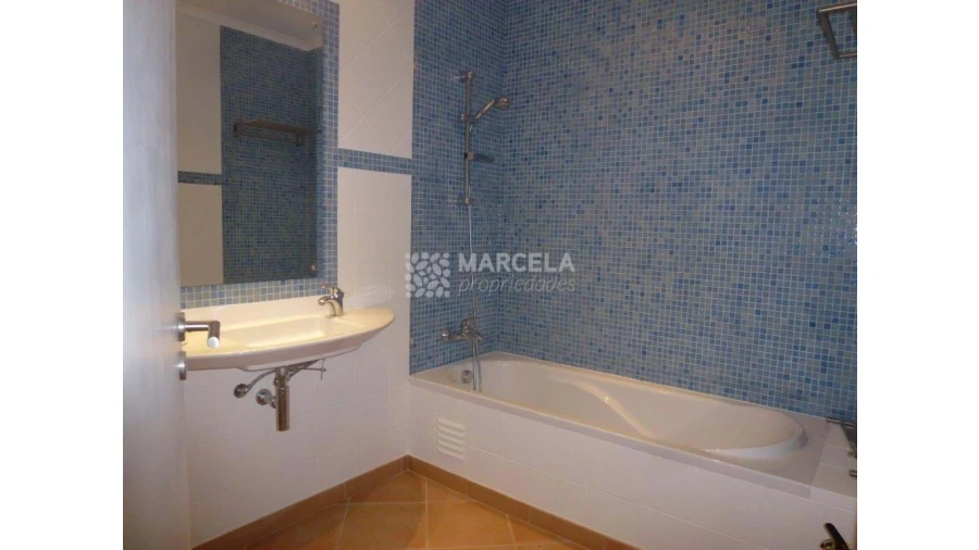 Negócio para Venda em Luz Foto 9