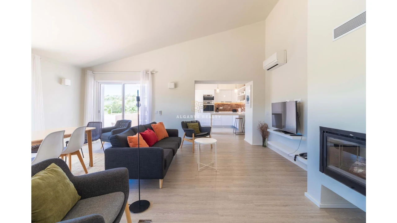 Negócio para Venda em Estômbar e Parchal Foto 5