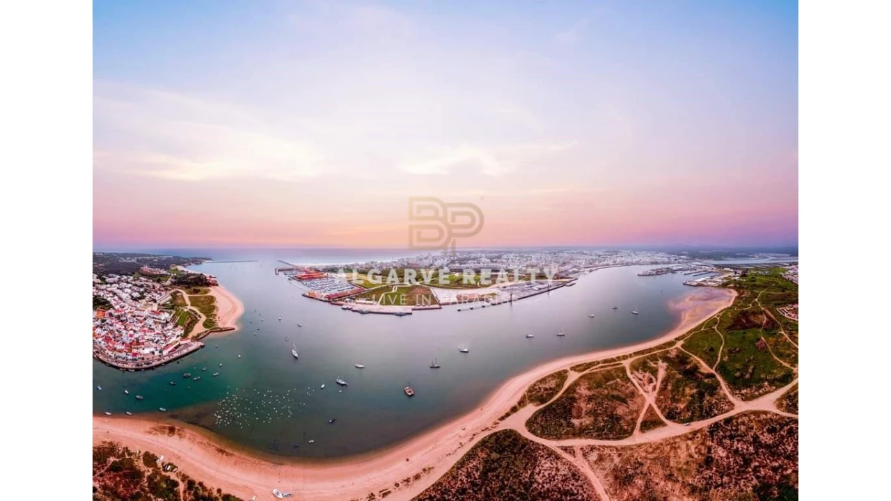 Negócio para Venda em Estômbar e Parchal Foto 22