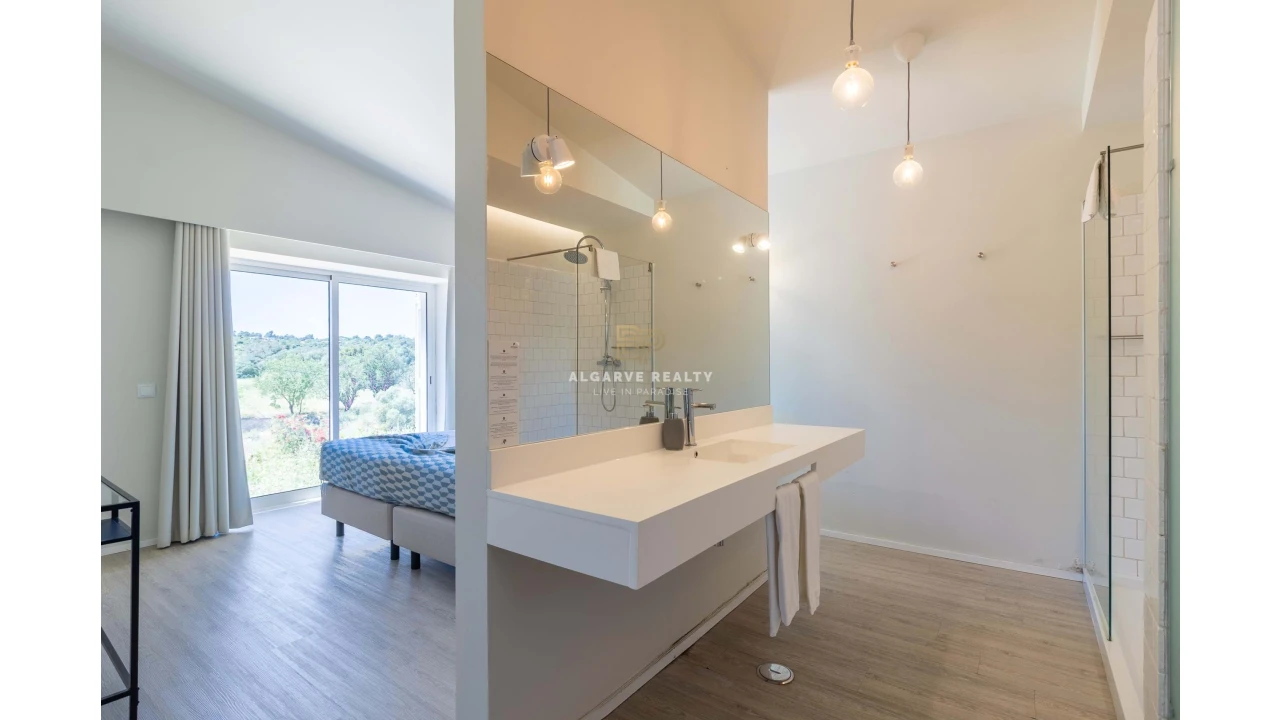 Negócio para Venda em Estômbar e Parchal Foto 16