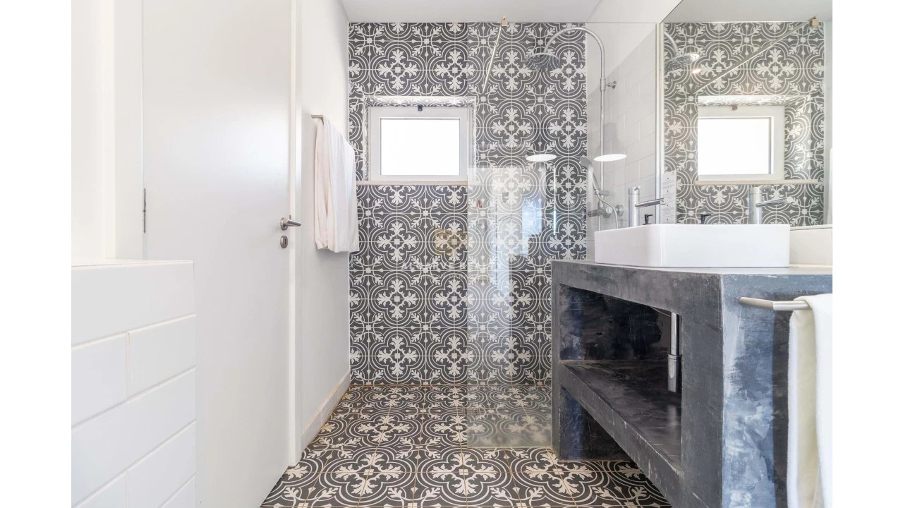 Negócio para Venda em Estômbar e Parchal Foto 12