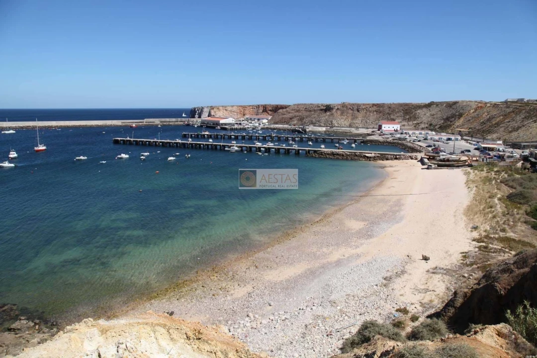 Terreno para Venda em Vila de Sagres Foto 11