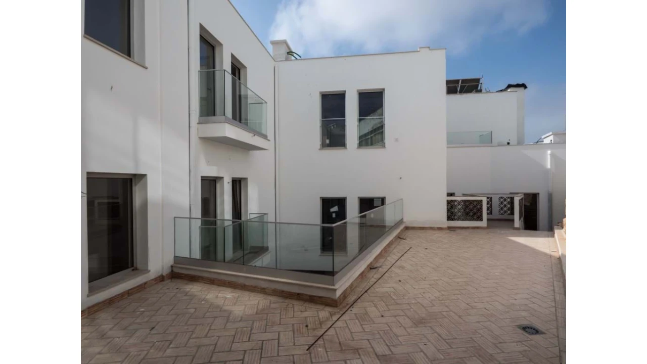 Negócio para Venda em Alvor Foto 11