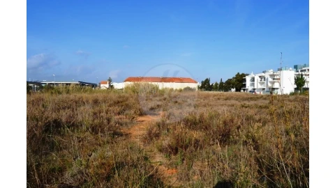 Terreno para Venda em Lagos (São Sebastião e Santa Maria)