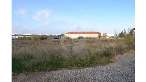 Terreno para Venda em Lagos (São Sebastião e Santa Maria)