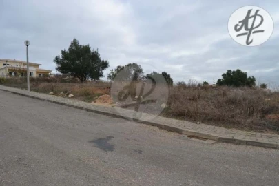 Terreno para Venda em Lagos (São Sebastião e Santa Maria)