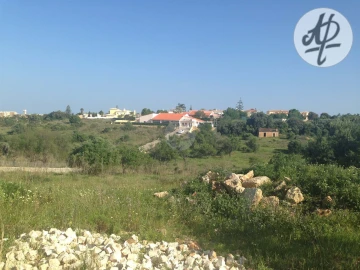 Terreno para Venda em Lagos (São Sebastião e Santa Maria)
