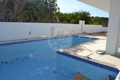 Moradia T4 para Venda em Lagos (São Sebastião e Santa Maria)