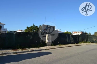 Terreno para Venda em Lagos (São Sebastião e Santa Maria)
