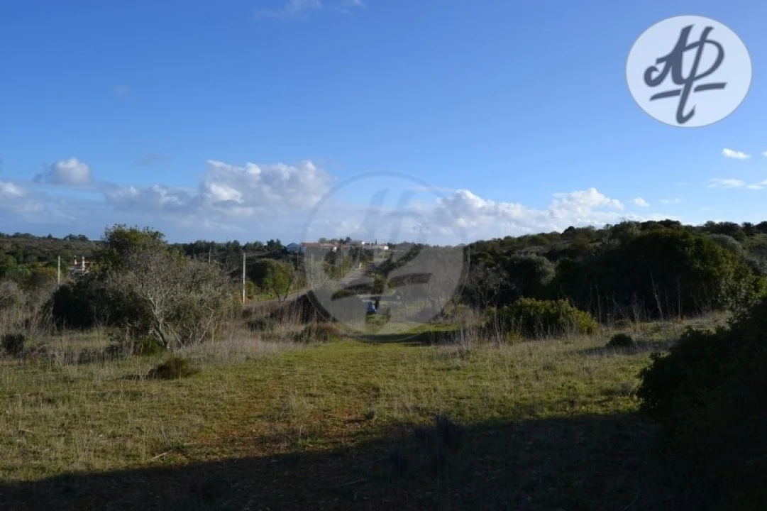 Terreno para Venda em Lagos (São Sebastião e Santa Maria) Foto 7