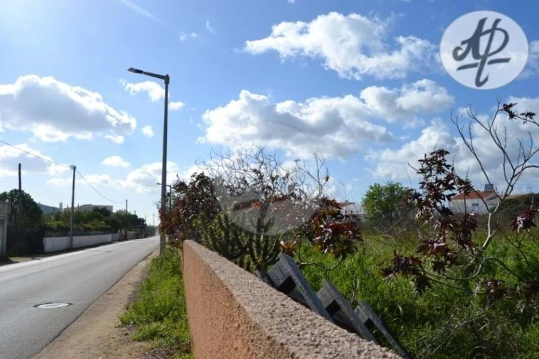Terreno para Venda em Luz Foto 2
