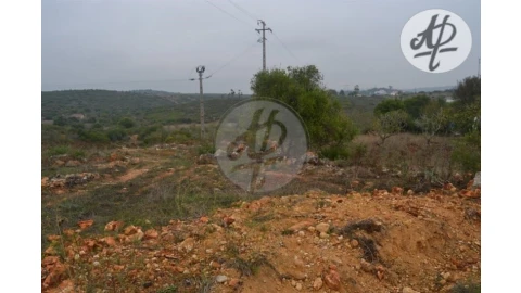 Terreno para Venda em Lagos (São Sebastião e Santa Maria)