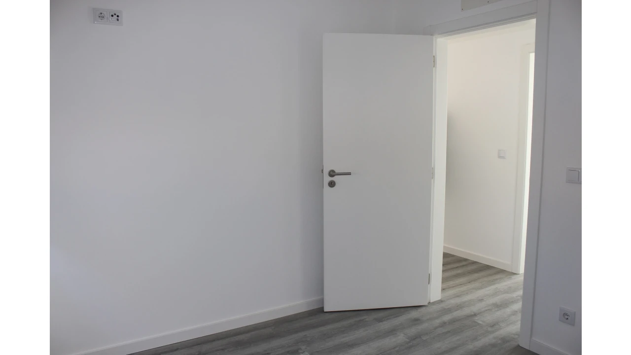 Apartamento T4 para Venda em Vila do Bispo e Raposeira Foto 31