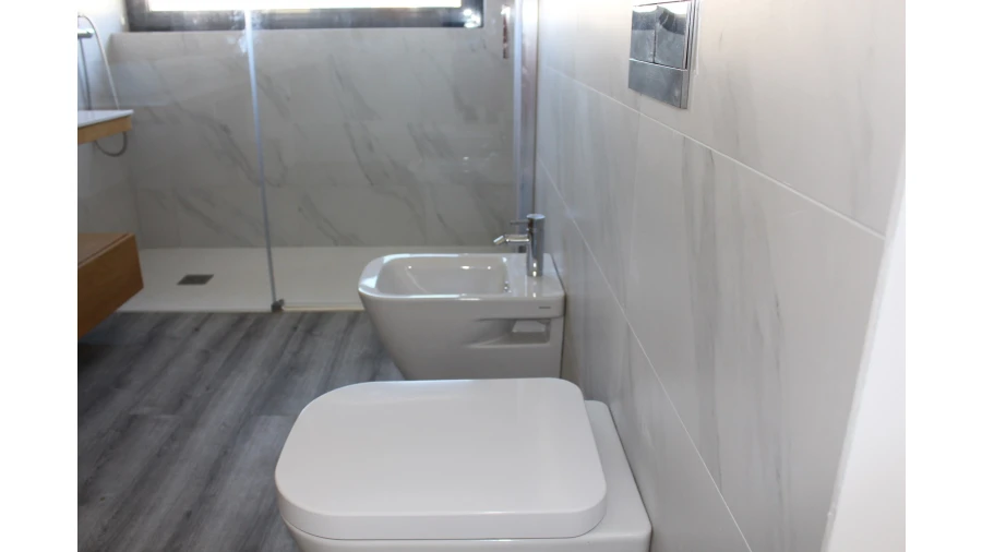 Apartamento T4 para Venda em Vila do Bispo e Raposeira Foto 41