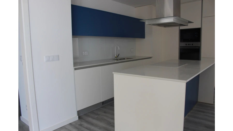 Apartamento T4 para Venda em Vila do Bispo e Raposeira Foto 12