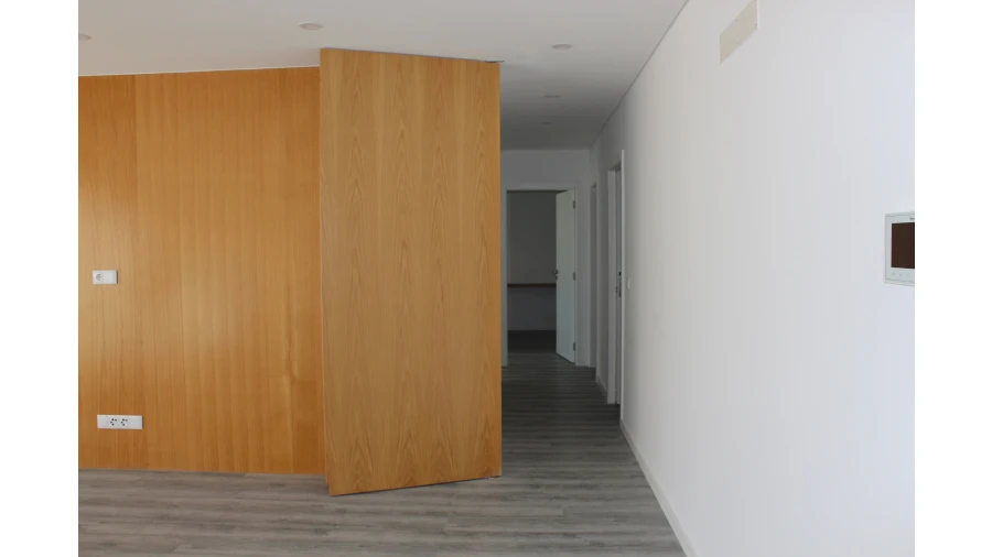 Apartamento T4 para Venda em Vila do Bispo e Raposeira Foto 27