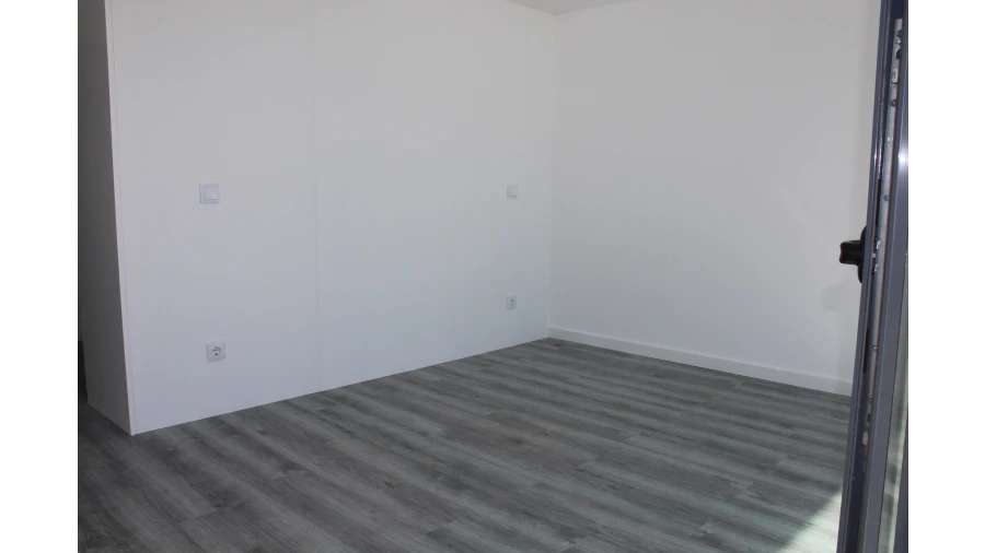 Apartamento T4 para Venda em Vila do Bispo e Raposeira Foto 36