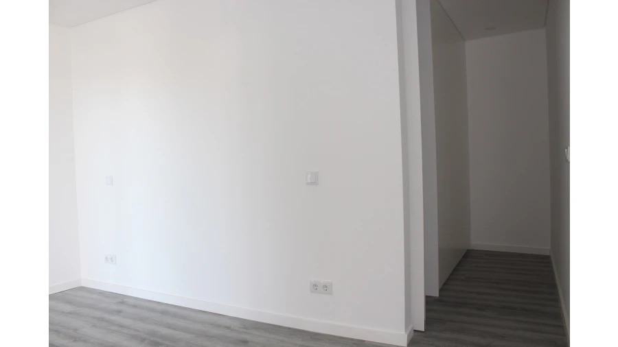 Apartamento T4 para Venda em Vila do Bispo e Raposeira Foto 19