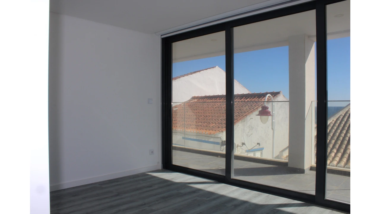 Apartamento T4 para Venda em Vila do Bispo e Raposeira Foto 35