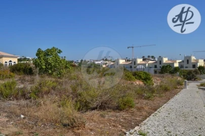 Terreno para Venda em Lagos (São Sebastião e Santa Maria)