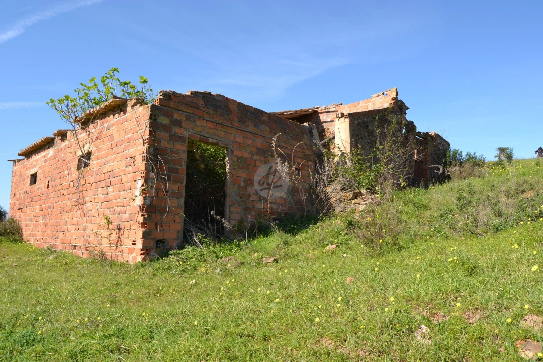 Terreno para Venda em Lagos (São Sebastião e Santa Maria) Foto 7
