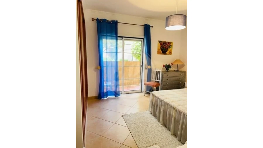 Apartamento T1 para Venda em Luz Foto 7