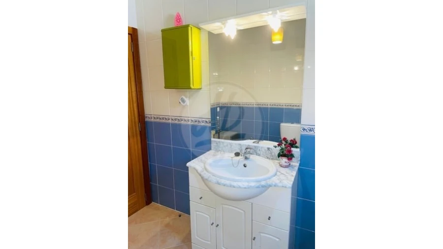 Apartamento T1 para Venda em Luz Foto 11