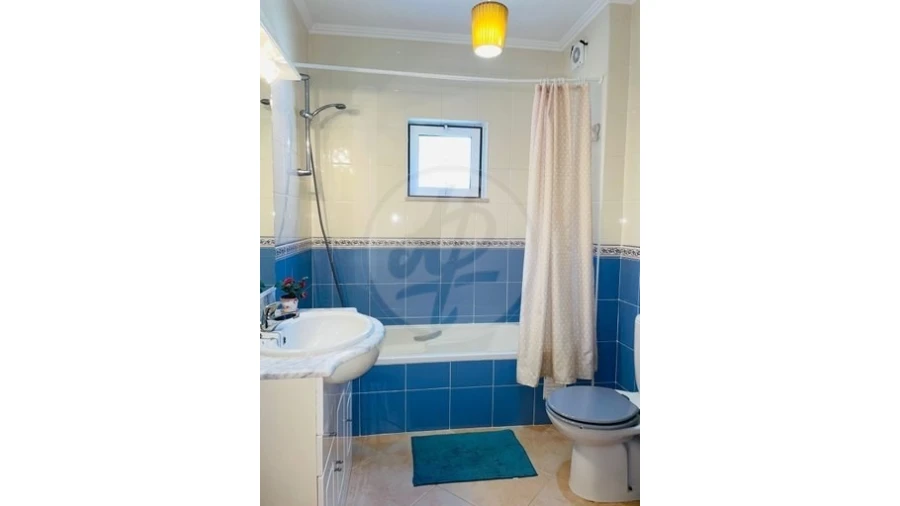 Apartamento T1 para Venda em Luz Foto 12