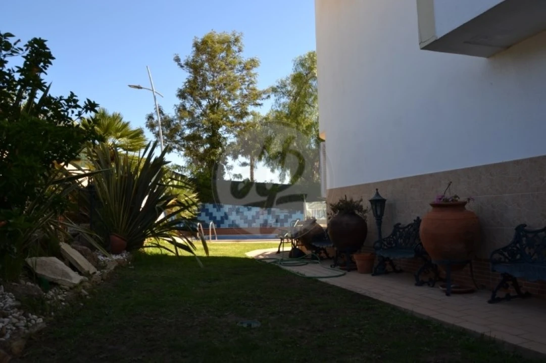 Apartamento T2 para Venda em Luz Foto 16