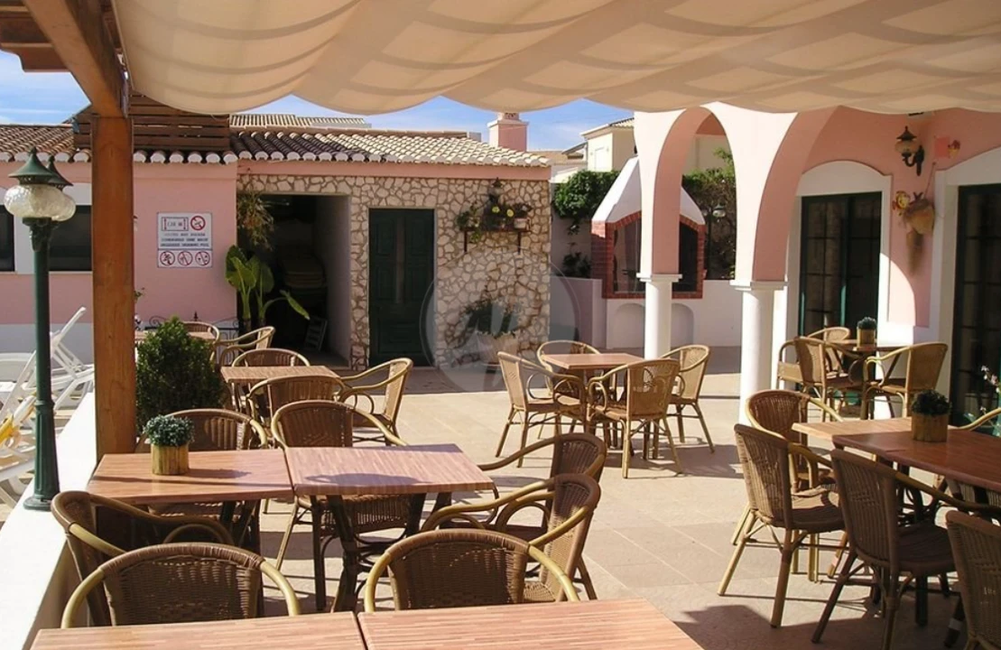 Negócio para Venda em Lagos (São Sebastião e Santa Maria) Foto 17