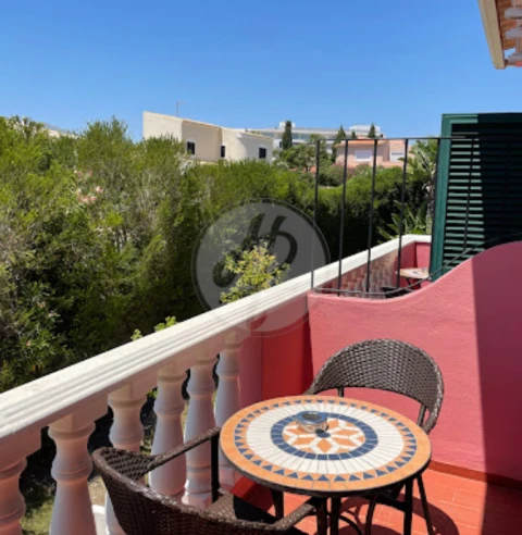 Negócio para Venda em Lagos (São Sebastião e Santa Maria)