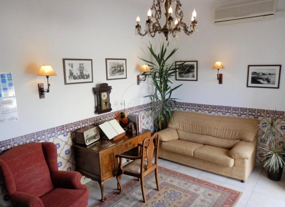 Negócio para Venda em Lagos (São Sebastião e Santa Maria) Foto 9