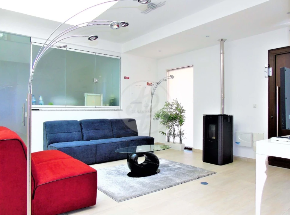 Negócio para Venda em Lagos (São Sebastião e Santa Maria) Foto 5