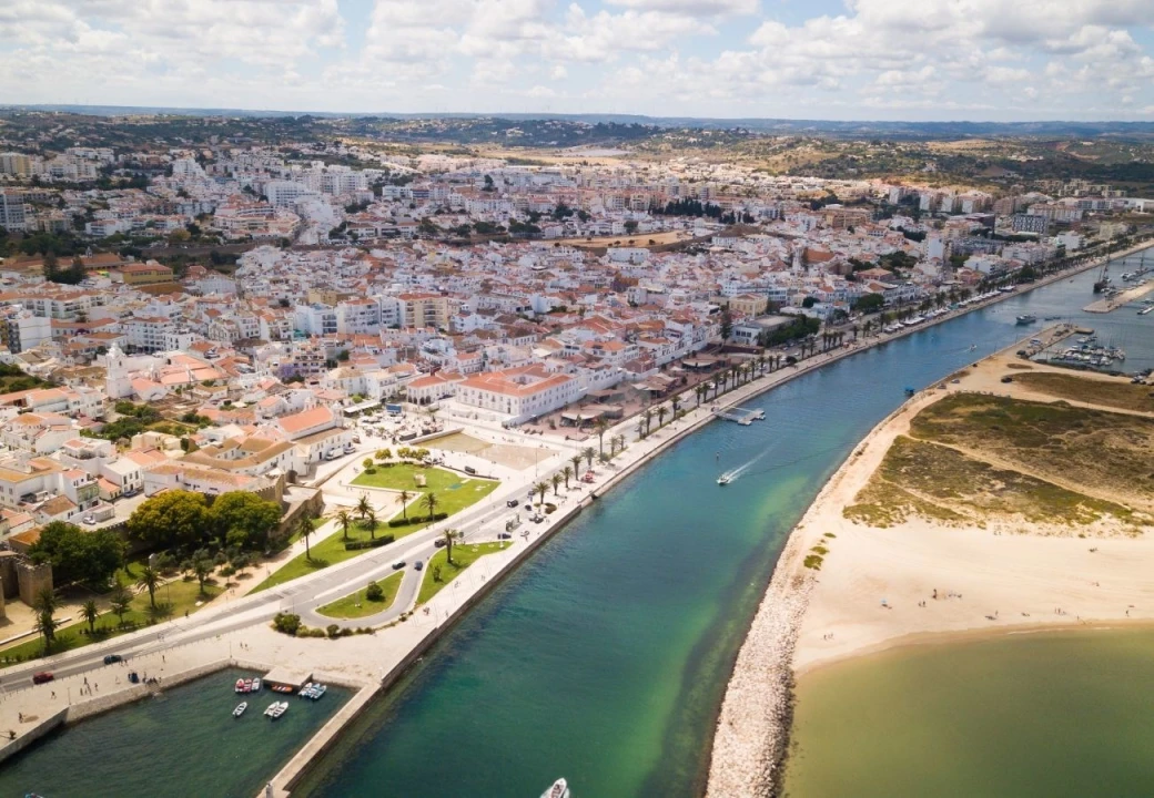 Terreno para Venda em Lagos (São Sebastião e Santa Maria) Foto 5