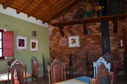 Negócio para Venda em Lagos (São Sebastião e Santa Maria)
