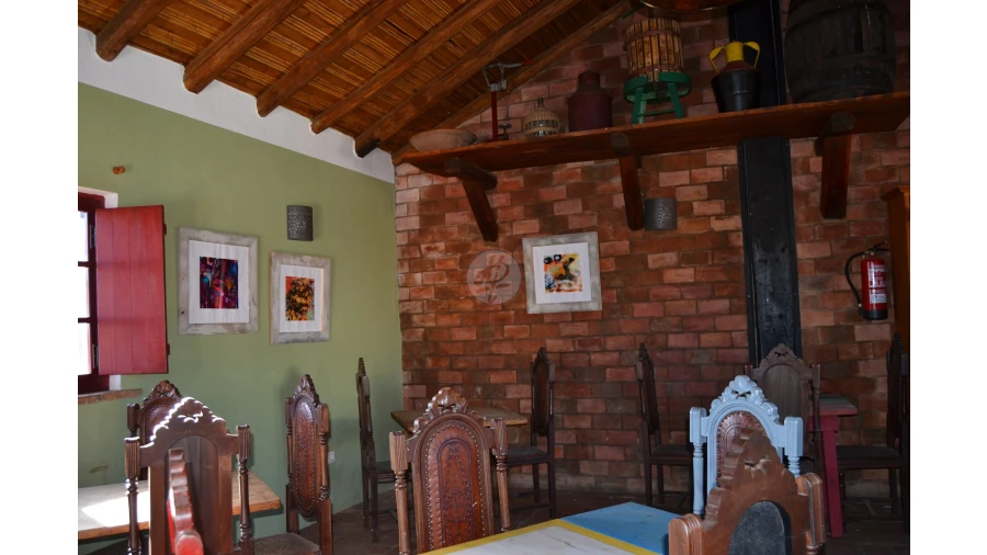 Negócio para Venda em Lagos (São Sebastião e Santa Maria) Foto 8