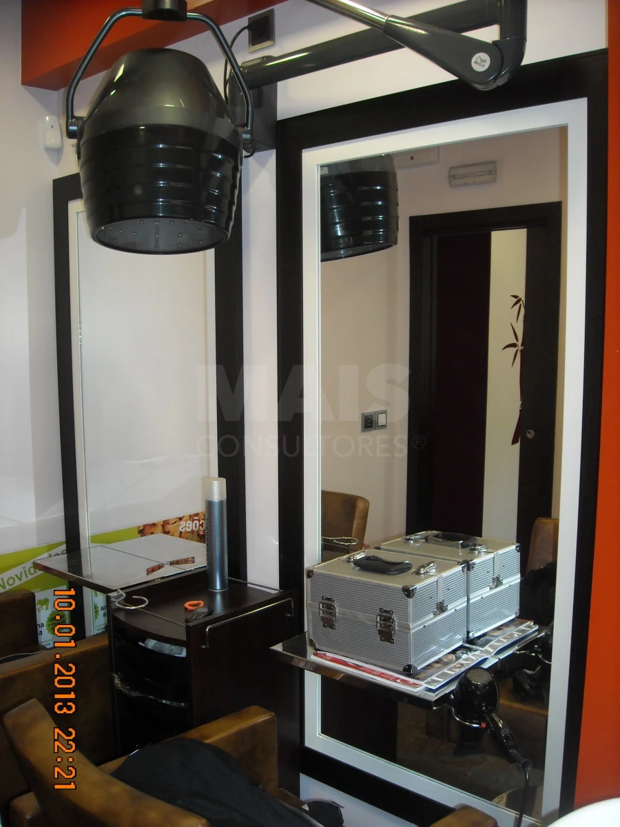 Loja para Venda em Carcavelos e Parede Foto 3