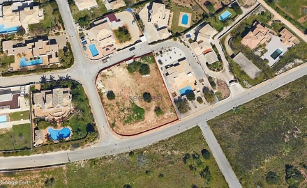 Terreno para Venda em Lagos (São Sebastião e Santa Maria)
