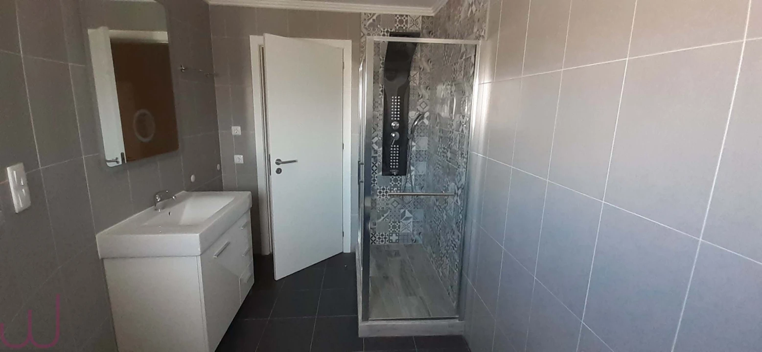 Moradia T4 para Venda em Ericeira Foto 21