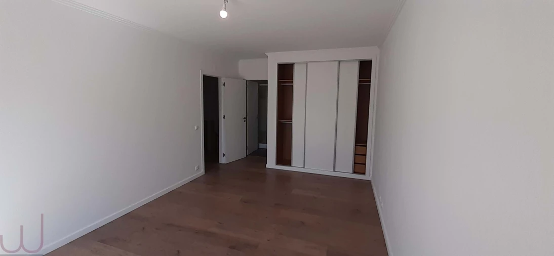 Moradia T4 para Venda em Ericeira Foto 27