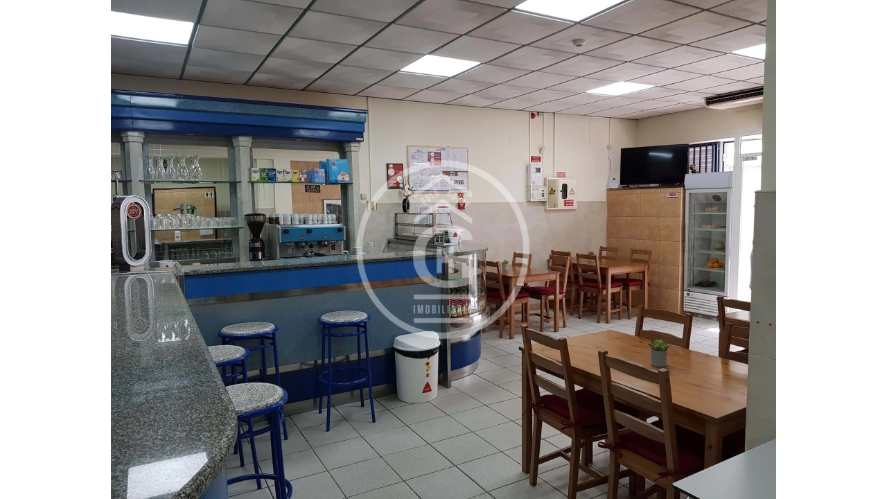 Negócio para Venda em Almeirim Foto 17