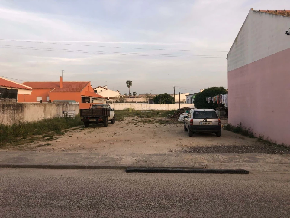 Terreno para Venda em Alpiarça Foto 3