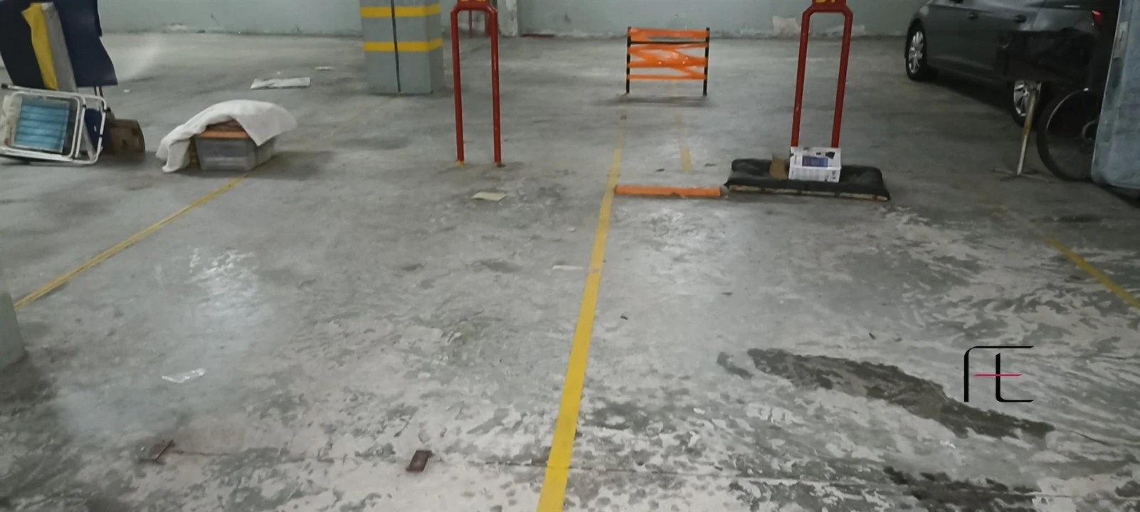 Garagem para Venda em Vilar de Andorinho Foto 7