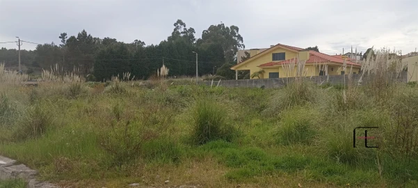 Terreno para Venda em Serzedo e Perosinho