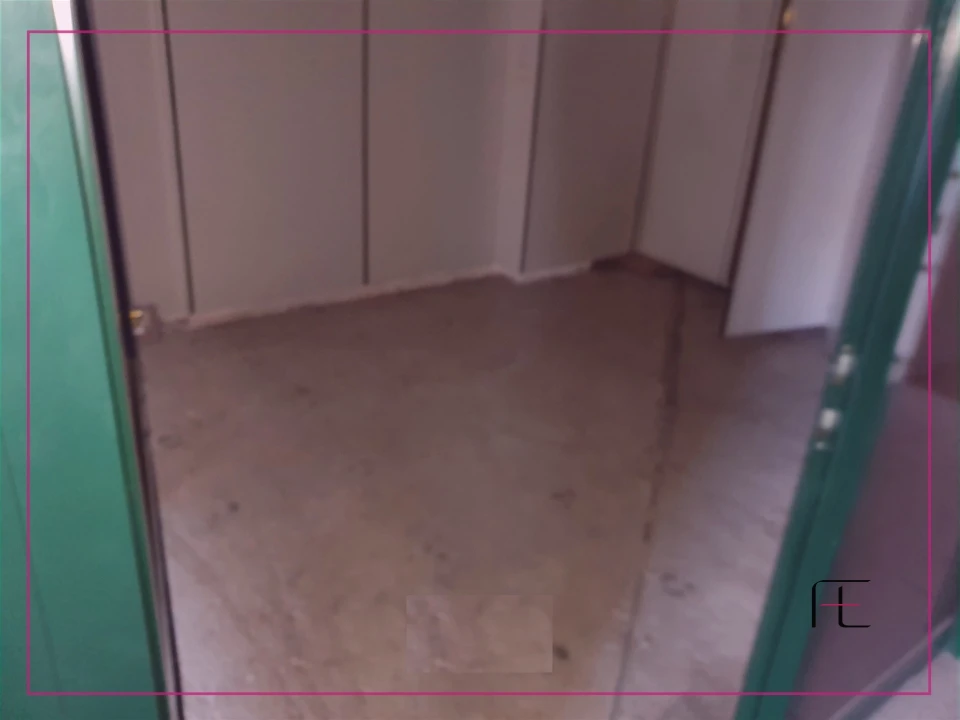 Loja para Venda em Gulpilhares e Valadares Foto 29