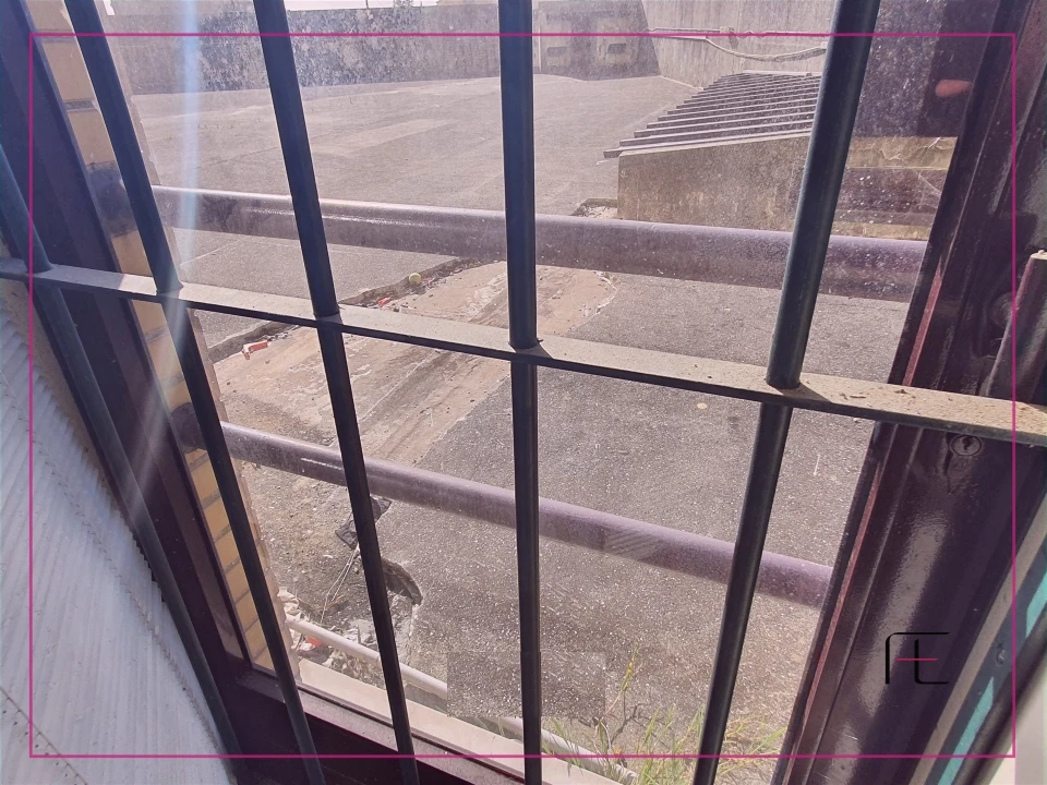 Loja para Venda em Gulpilhares e Valadares Foto 18