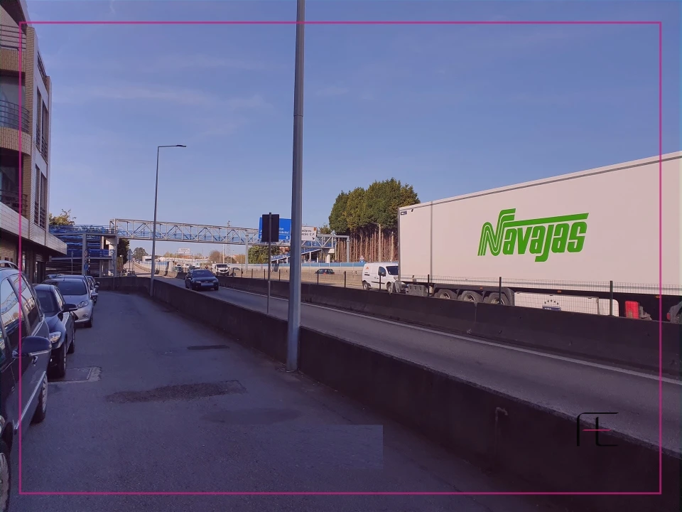 Loja para Venda em Gulpilhares e Valadares Foto 31