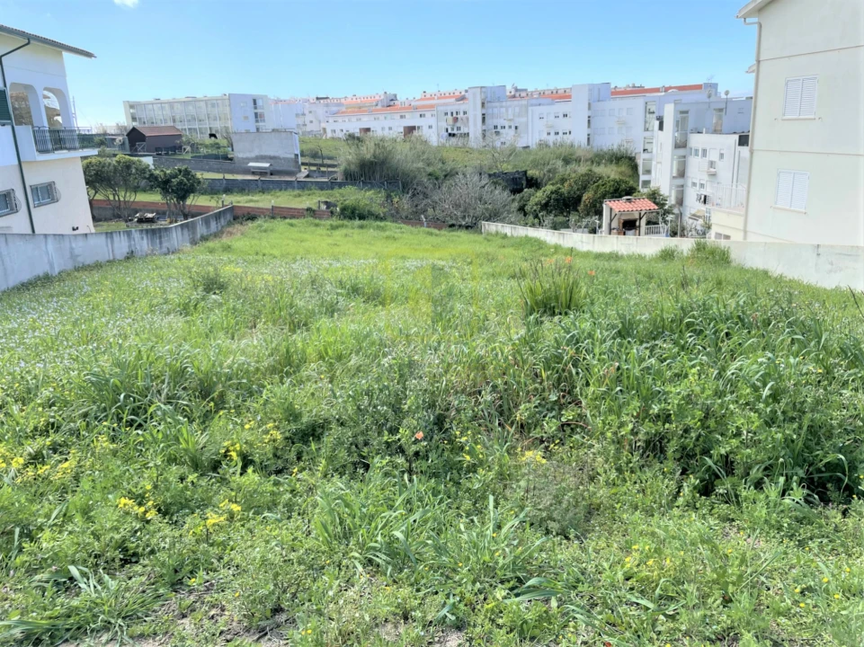 Terreno para Venda em Buarcos Foto 1
