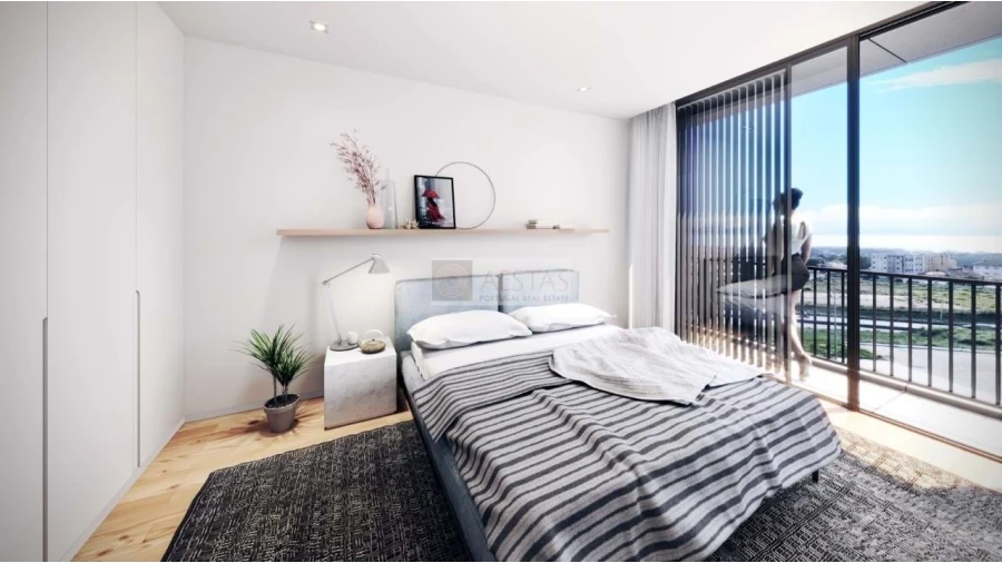 Apartamento T3 para Venda em Santa Marinha Foto 3