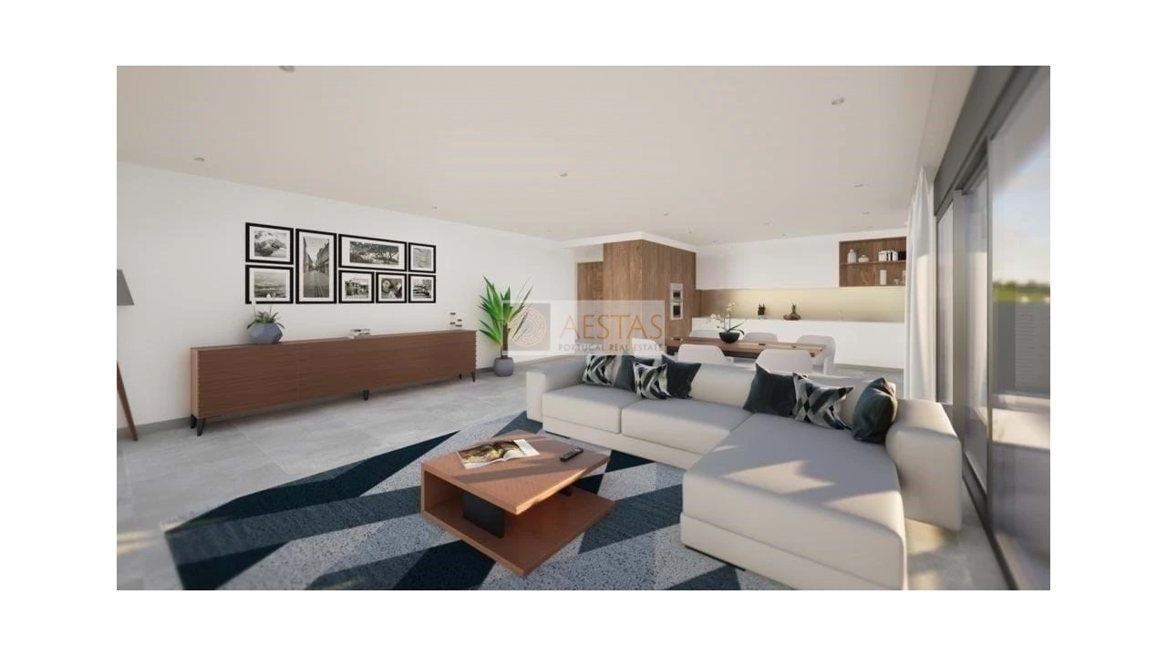 Apartamento T3 para Venda em Portimão Foto 4